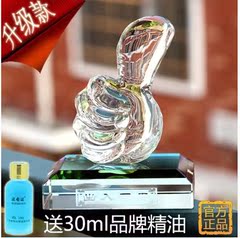 汽车摆件 水晶大拇指香水座 创意高档时尚 车内装饰品 保平安车饰