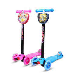 欧亚马儿童三轮四轮滑板车宝宝滑轮车踏板车闪光童车玩具儿童滑车