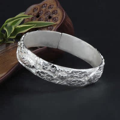 寸发标大师亲制纯银双鱼戏莲手镯119