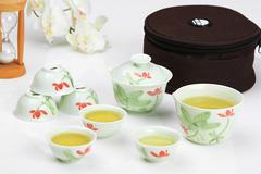 台湾宜龙茶道泡茶便携陶瓷旅行茶具套装盖碗茶海茶杯8入-青瓷喜荷