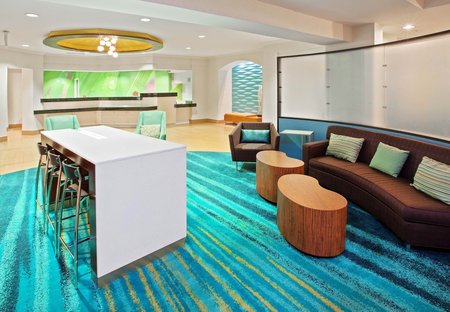 路易斯维尔赫斯特波/北部 SpringHill Suites 酒店