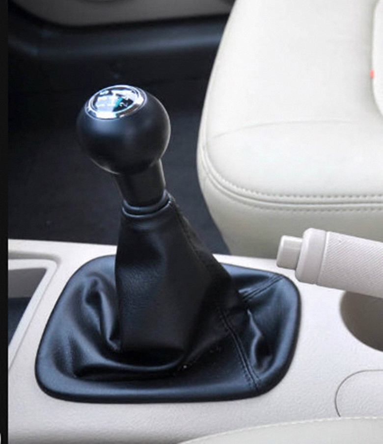 起亚赛拉图手动变速杆排挡杆换挡挂档档位防尘套罩真皮汽车配件