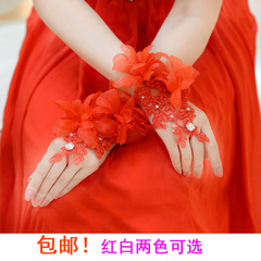 新娘蕾丝手套短款结婚婚纱手套红色花朵钻饰影楼造型手套白色包邮