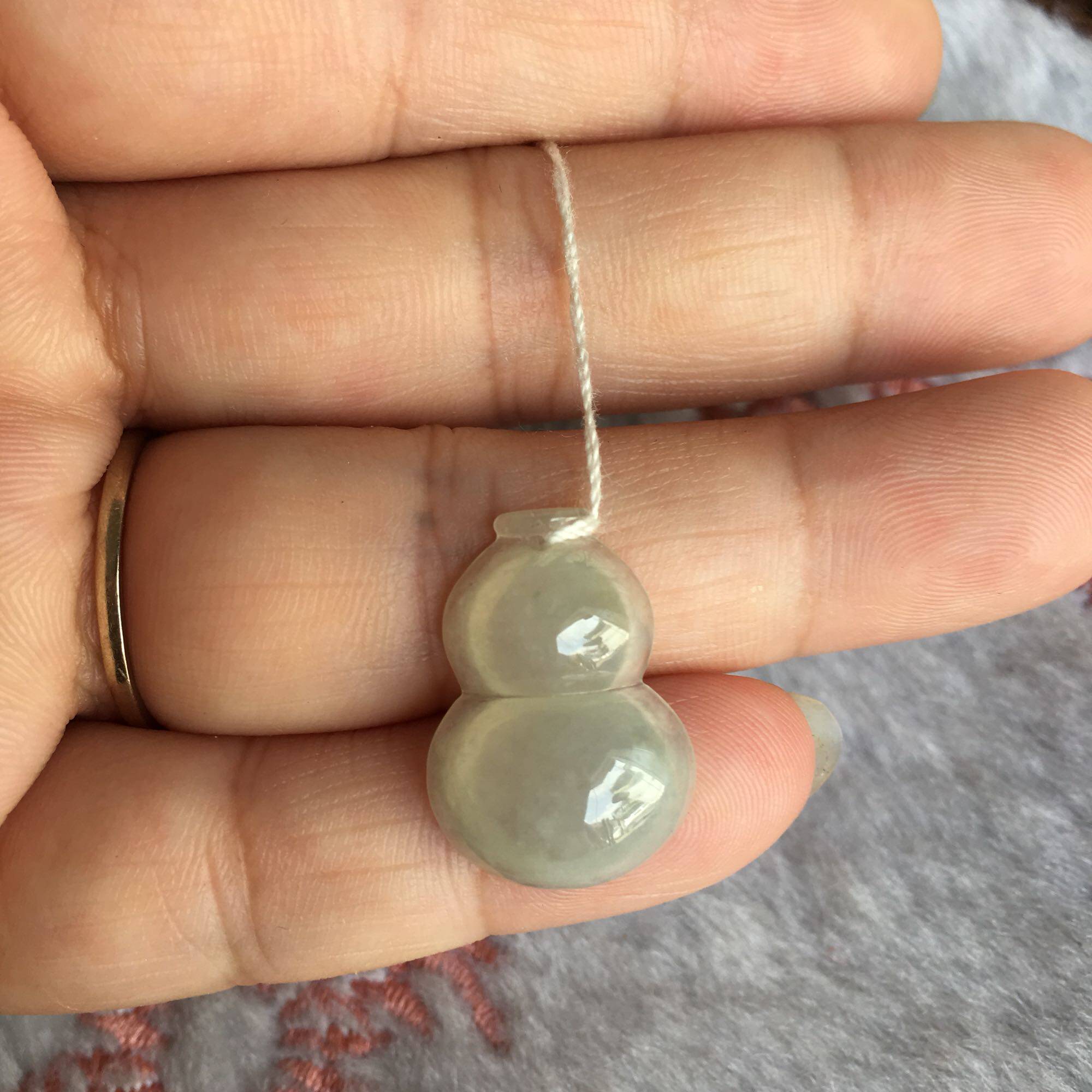 天然a货冰种起莹翡翠玉葫芦项坠小葫芦玉坠招财挂坠吊坠 特价