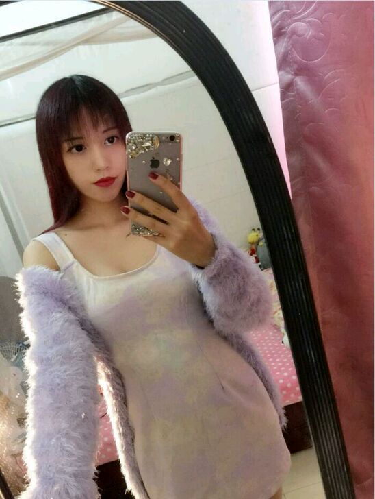 韩版女装修身气质紫色马毛外套＋工字背紫色碎花包臀套装