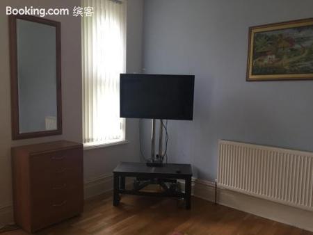 3 Luxury En-suite Bedrooms