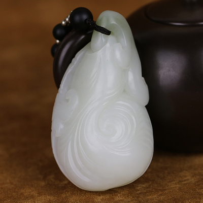 省级玉雕大师刘卫东作品和田玉羊脂白玉手把件 如意 153g