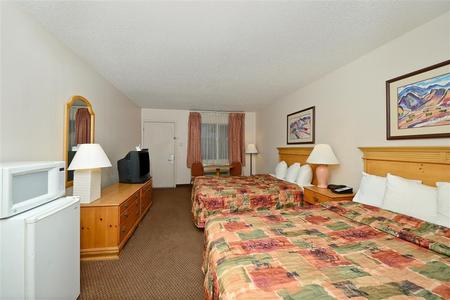 Americas Best Value Inn & Suites - Las Cruces / I-10 Exit 140