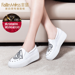 Non-mystery spring of 2016 new suede leather rivet Lok Fu shoes women's flat heel platform shoes and leisure trends the lazy man shoes