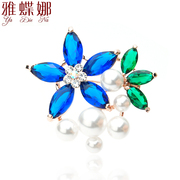 Mail ya na luxury fashion rhinestone Pearl flower brooch corsage Korean Crystal pin Korea match