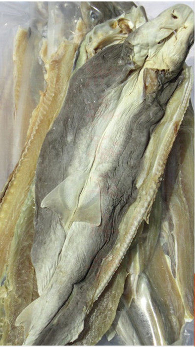海鲜干货整条鲨鱼干深海大鲨鱼肉干/鱼鲞/鳍/皮500g海产品2件包邮