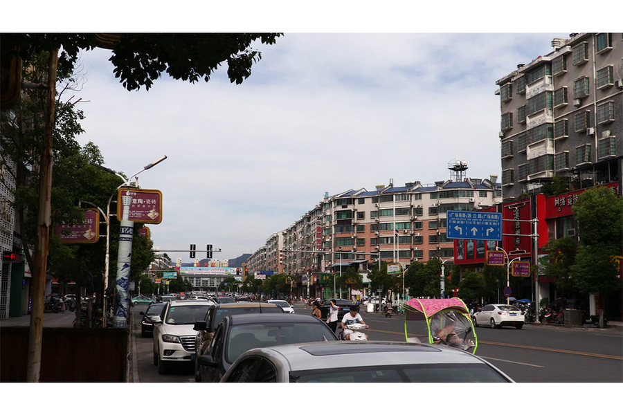 【第一次拍卖】(破)江西省景德镇市站前路(现为浙江路)银信商住楼10套