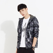 美特斯邦威2015秋装新款男染整多色轻薄夹克吊牌价239