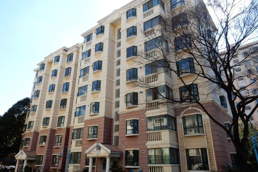 【第一次拍卖】昆明市江东花城60幢2单元401号住宅 不限购不限购