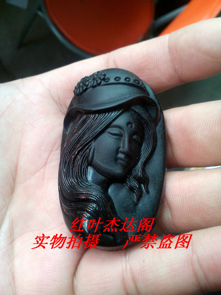 佛头吊坠天然水晶
