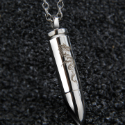 Wing bullet titanium steel men''s Necklace pendant domineering personality men play the Korean version flows send boyfriend pendant