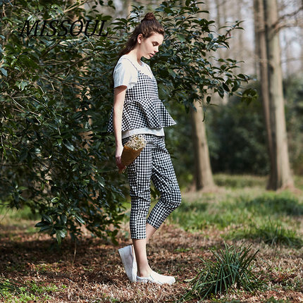 missoul米素女装2017春新款黑白小格子荷叶边休闲三件套