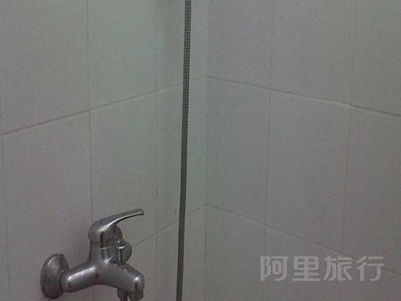 泗水格拉哈查题克家庭旅馆