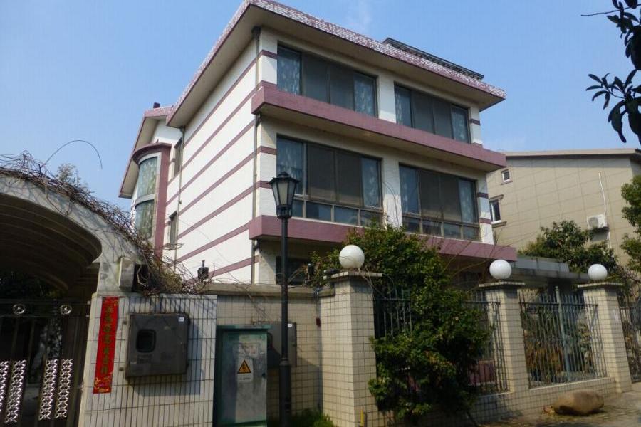 【第二次拍卖】(二次)常熟市尚湖花园别墅35幢房屋等财产