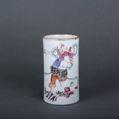 清光绪粉彩魁星点斗纹笔筒