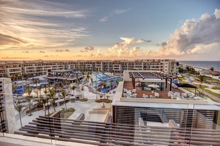 Royalton Riviera Cancun Resort & Spa All Inclusive