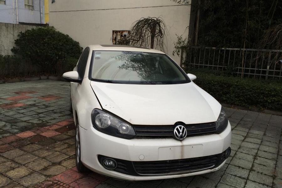 【第一次拍卖】一汽大众高尔夫fv7144tfatg小型普通客车一辆