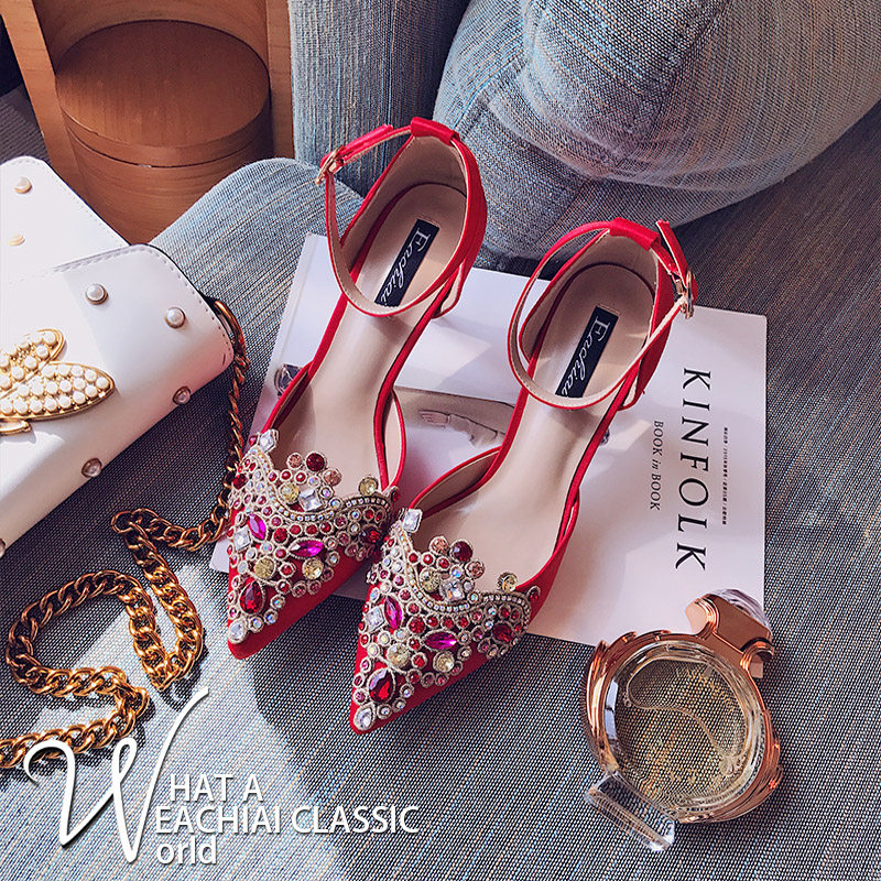 婚鞋女2017新款水鑽細跟鞋水晶鞋秀禾鞋紅色尖頭高跟鞋新娘鞋單鞋