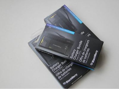 黑莓P9982原装电池 保时捷p9982电板 p9981原装电池p9982原装座充