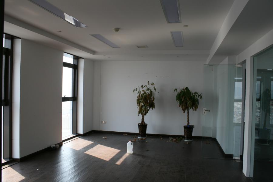 【第一次拍卖】位于象山县丹东街道天力大厦1807室房地产