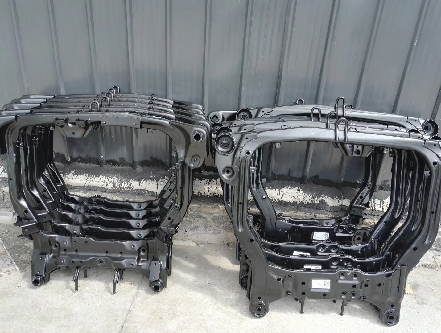 适配长安逸动致尚xt前桥发动机托架副车架元宝梁后桥后托梁托架