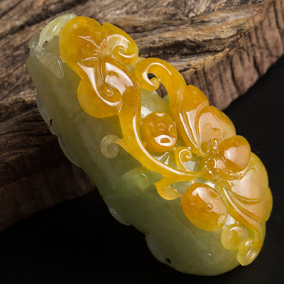 冰糯种黄翡翡翠步步高升挂件 49.51g