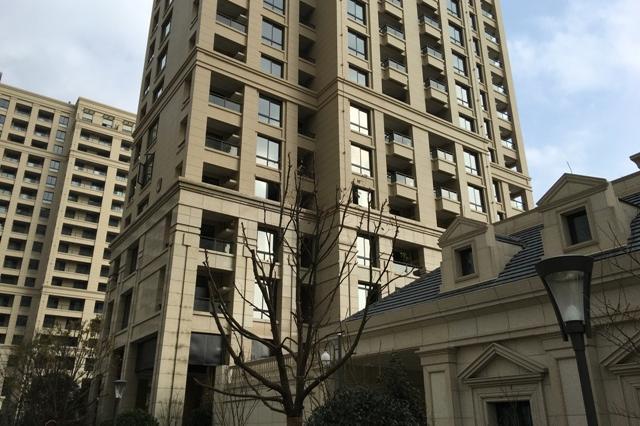 台州市椒江区人民法院关于拍卖坐落于台州市鸿景名苑4幢602室房屋的