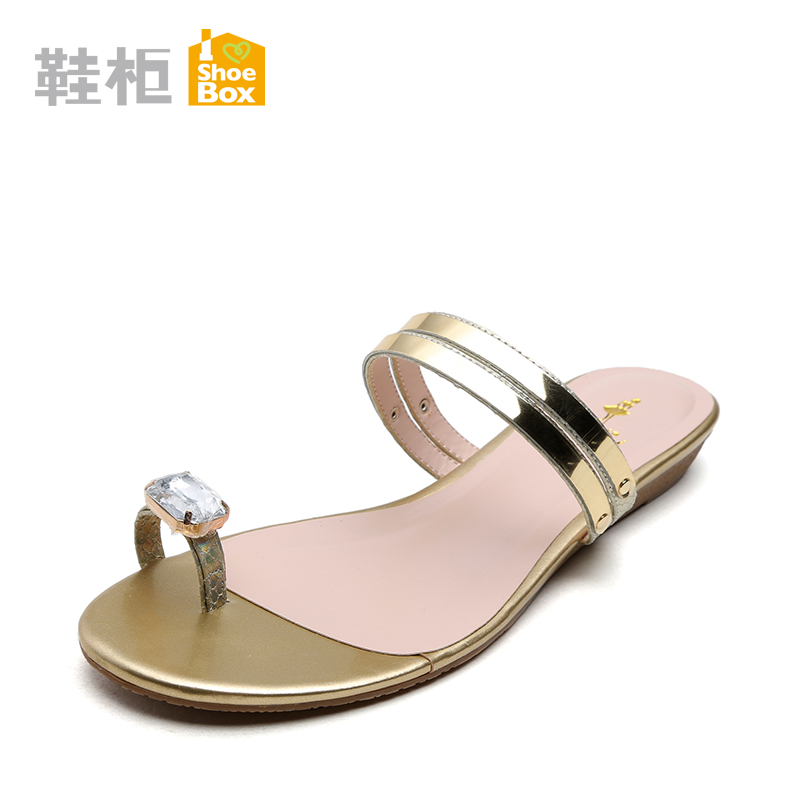 SHOEBOX/鞋櫃達芙妮旗下夏季坡跟涼鞋女款時尚水鑽套趾平底鞋