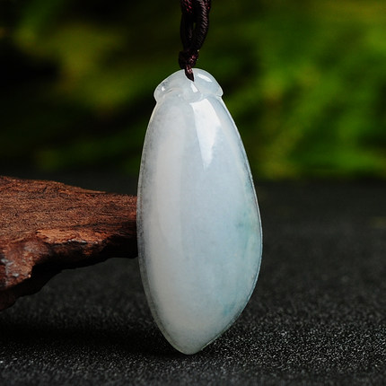 荔尚正品玉石白底飘花翡翠福瓜吊坠 缅甸玉器a货冰糯种福豆玉坠子