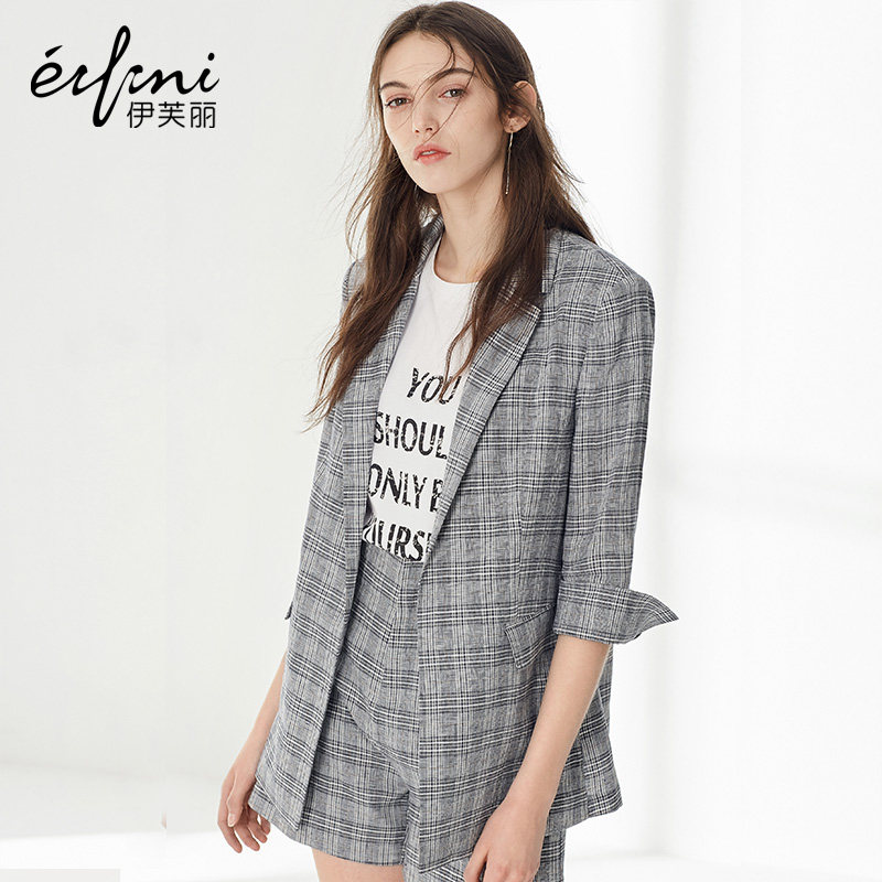 eifini/伊芙丽薄外套女这个牌子好吗