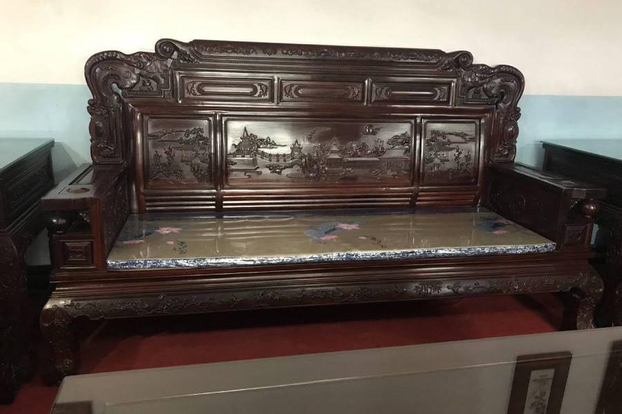 【第一次拍卖】东非酸枝荣华富贵沙发一套(10件)