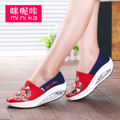 Microphone clicking end of 2015 canvas no more shaking shoes women thick foot lazy swing shoes leisure shoes women sneakers