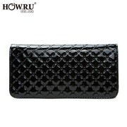 2015 new purse Japanese and Korean edition solid color zipper around wallet embossed clutch bag handbag