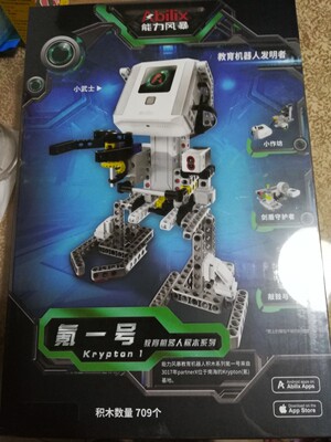 和乐高还有国产ev5比较了好久,感觉孩子入门兴趣*重要,氪1有视频教程