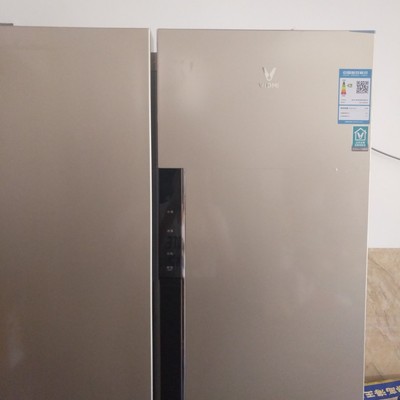 Re:有人知道哈士奇化妆品小冰箱BC-46COC怎么样?请问哈士奇化妆品小冰箱BC-46COC好 ..
