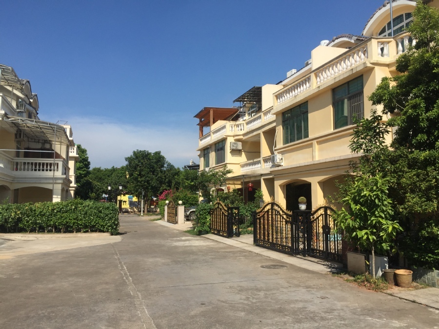 【变卖】河源市宝源山庄地段大世纪威尼斯花园g-530号房屋