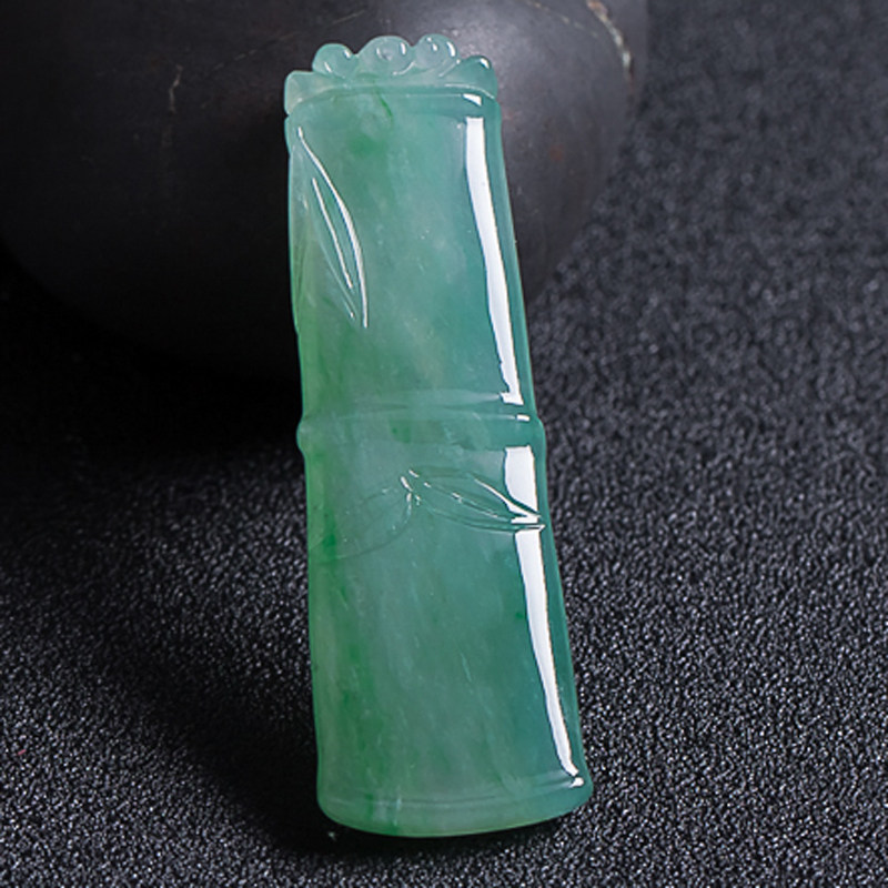 [源头好货-四会]老坑冰种翡翠a货节节高挂件9.90克