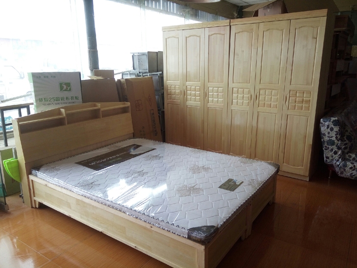 实木家具促销郑州管送双人床衣柜大小尺寸