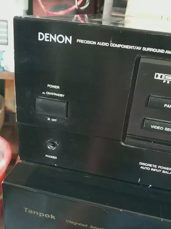 DENON天龙AVC-820功放机