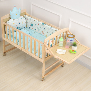 热销可折叠实木婴儿床多功能宝宝床新生婴儿移动摇篮拼接婴儿大床