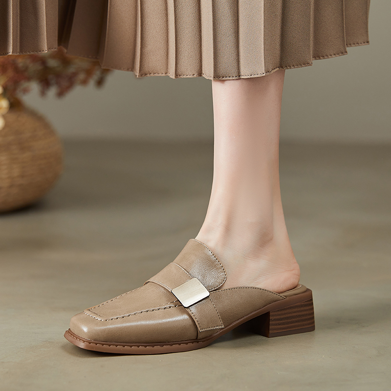 穆勒鞋高级感复古包头半拖鞋女新款粗跟凉鞋女夏季大码女鞋41一43