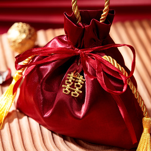 推荐喜糖盒结婚喜糖袋子空盒婚礼手提糖果盒中式免折叠喜糖盒伴手