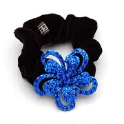 Smiling withholding made by the plum blossom rhinestone rope band Korea hair hair hair hair comb 349364