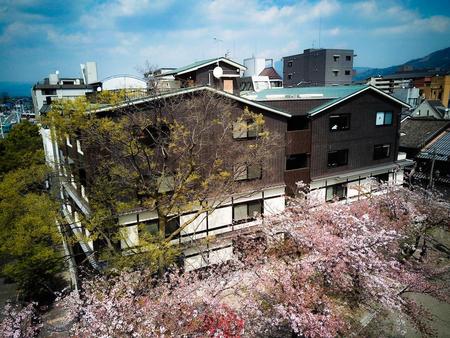 京都雅然居酒店