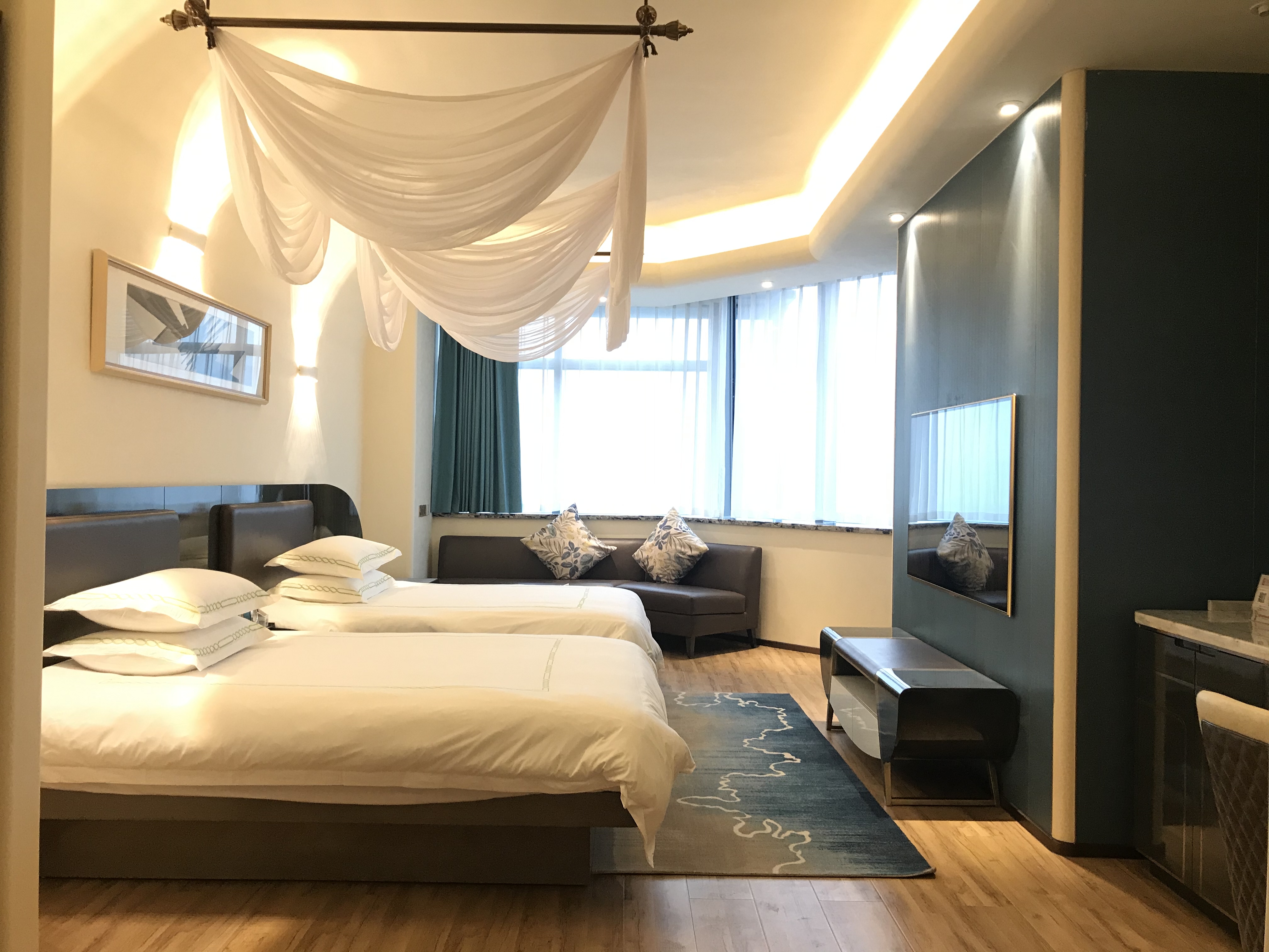 杭州富阳瑞莱克斯大酒店(依江路店)富春山居房 - 淘酒店专营店